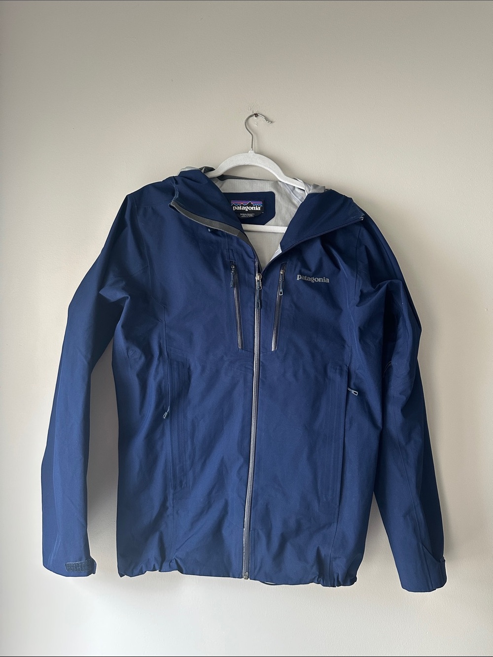 Patagonia Men’s Triolet Jacket Dark Blue